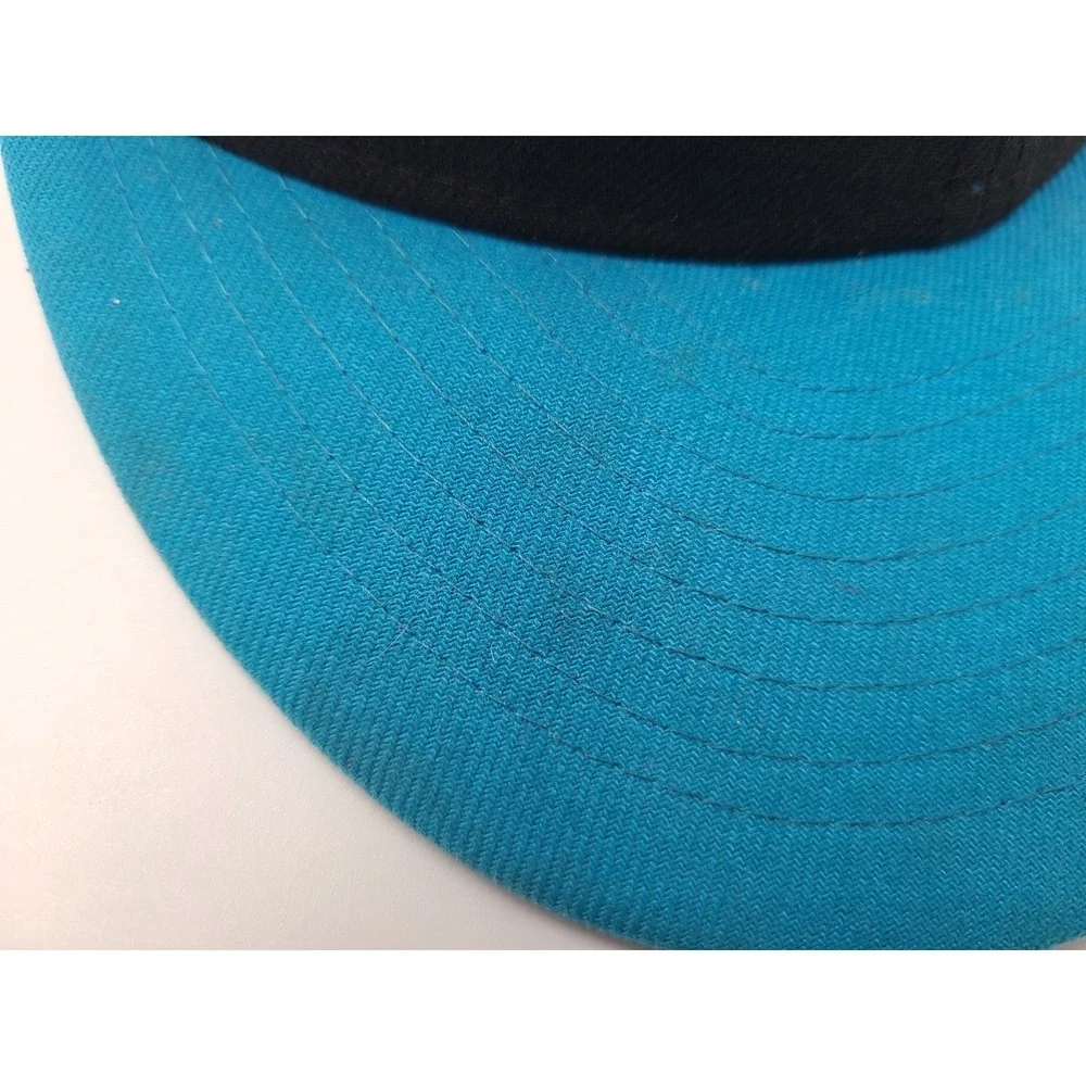 Carolina Panthers Luke Kuechly #59 New Era 59Fifty Fitted 6 3/4 Hat‎ Cap Black